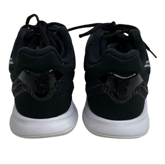 Nike Mens Kyrie 2 Flytrap Basketball Shoes Size 8 - Picture 4 of 10